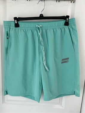Hurley Men’s Exist Shorts XL